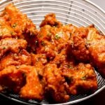 Crispy Indian chicken pakora fritters