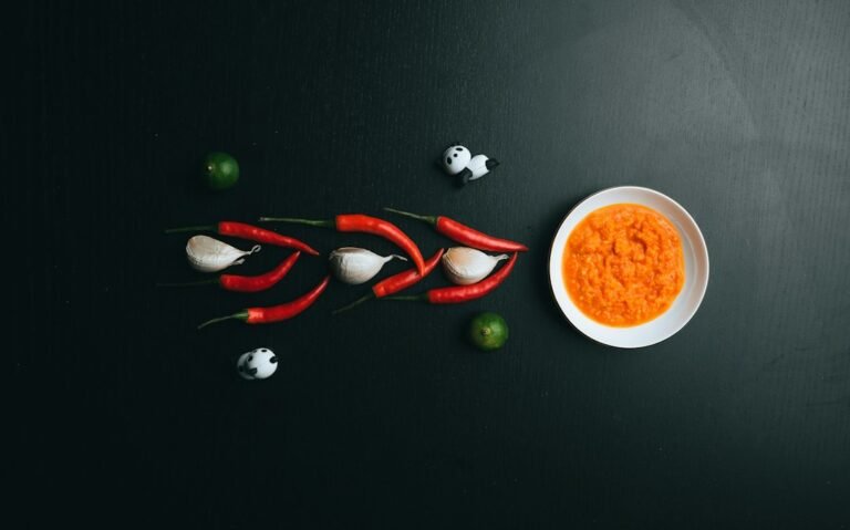 Andhra Gongura Pachadi Recipe (Tangy Sorrel Leaf Chutney)