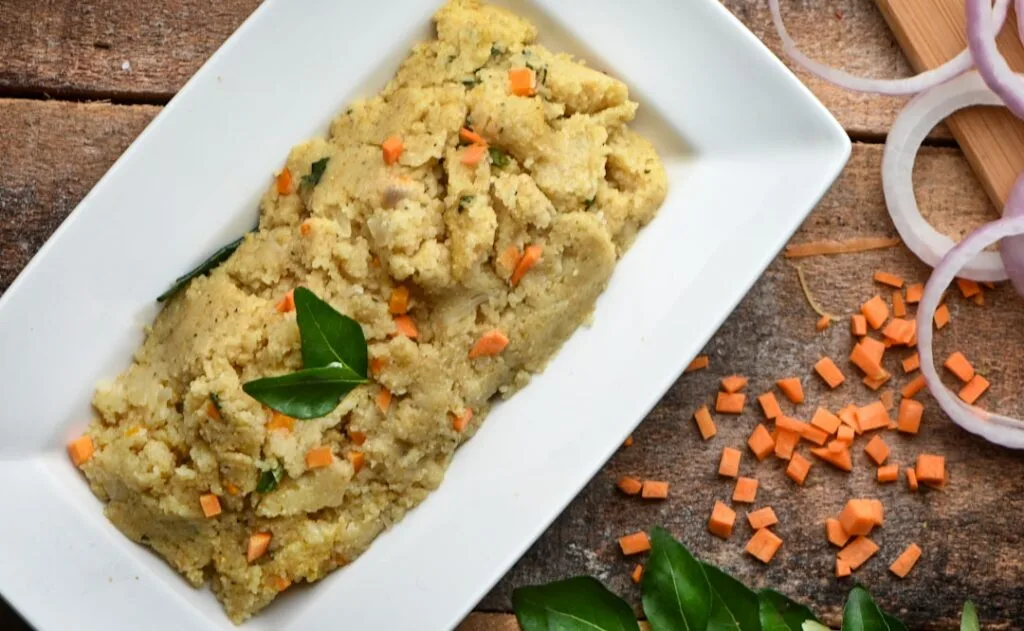 Indian-style poha made with flattened rice and vegetables