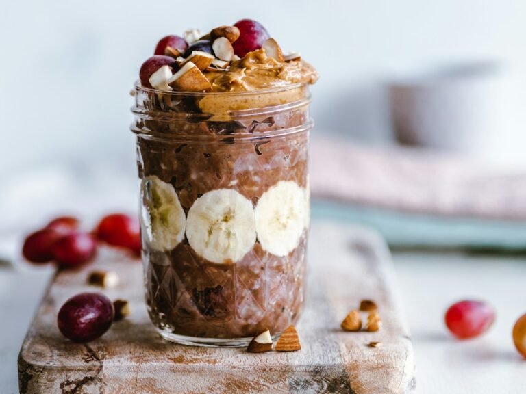 Easy Overnight Oats Recipe (Make-Ahead Breakfast)